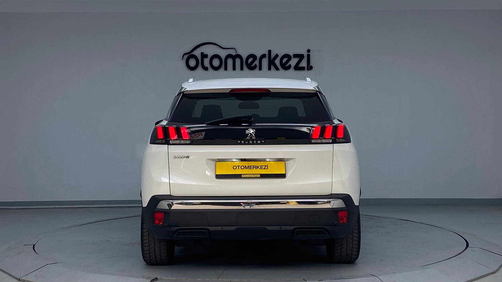 PEUGEOT 3008 3